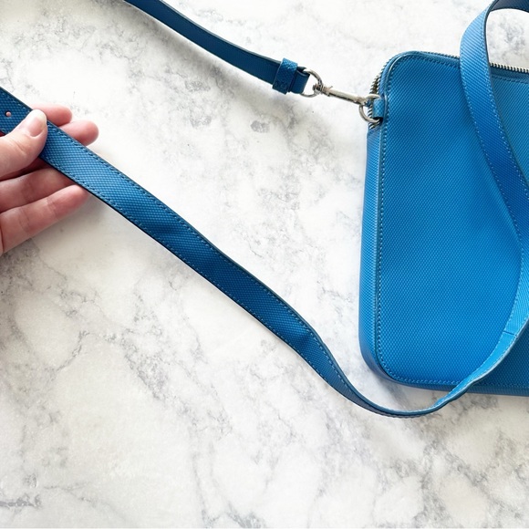 Tumi Prism Royal Blue Leather Tech iPad Mini Tablet Crossbody Bag - Picture 14 of 15